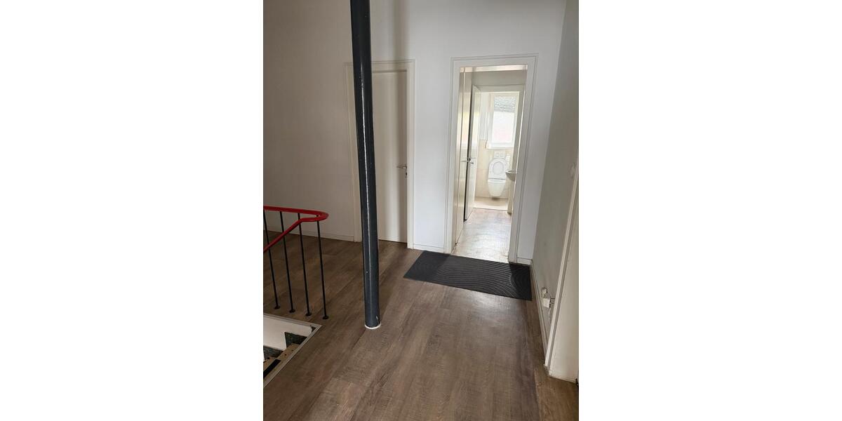 Etagenwohnung Kreuztal - 1 Zimmer, 12 m&sup2;, 400&euro; | Angebot:26623773