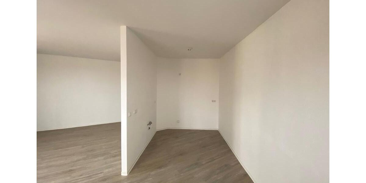Etagenwohnung Gröditz - 3 Zimmer, 85 m&sup2;, 620&euro; | Angebot:24782847