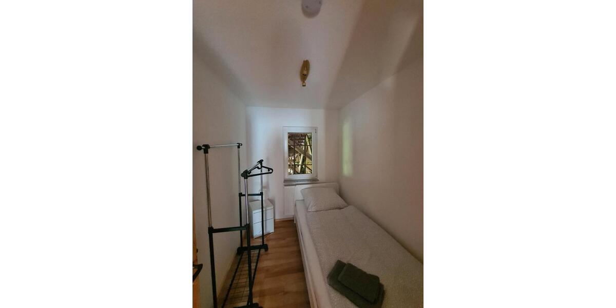 Einfamilienhaus Wölfersheim - 8 Zimmer, 150 m&sup2;, 6.600&euro; | Angebot:25353961