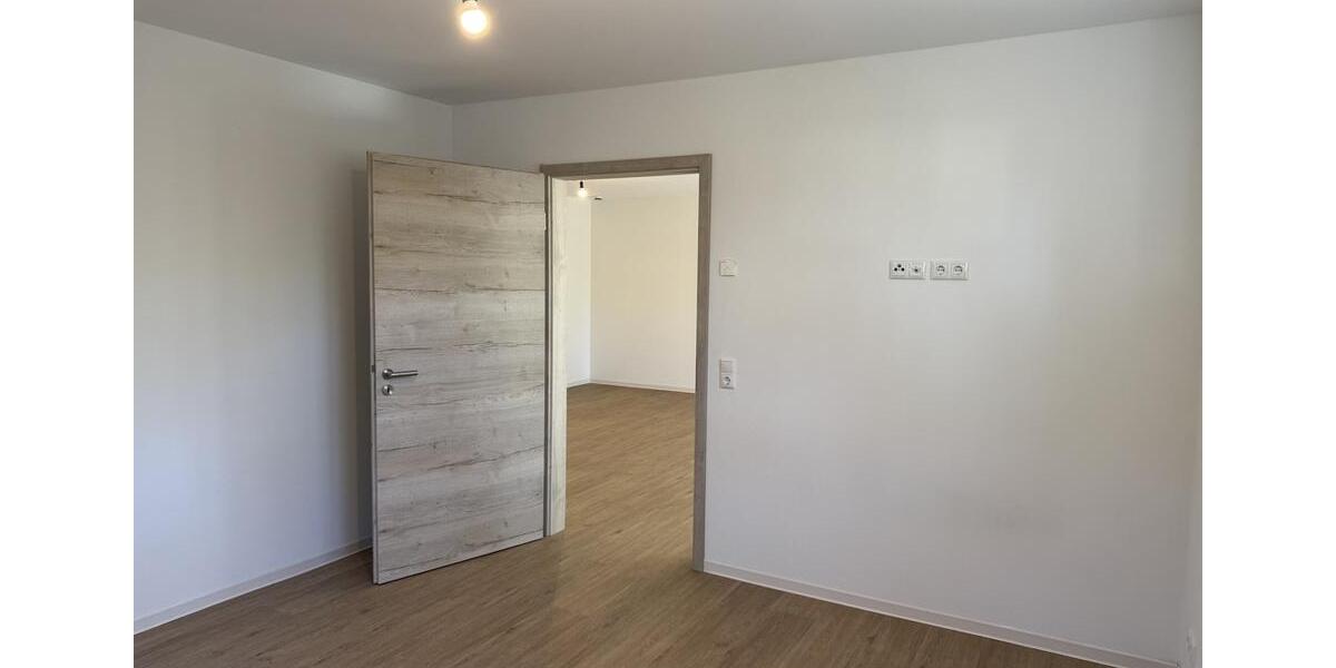 Etagenwohnung Albersdorf - 3 Zimmer, 94 m&sup2;, 1.162&euro; | Angebot:26289025