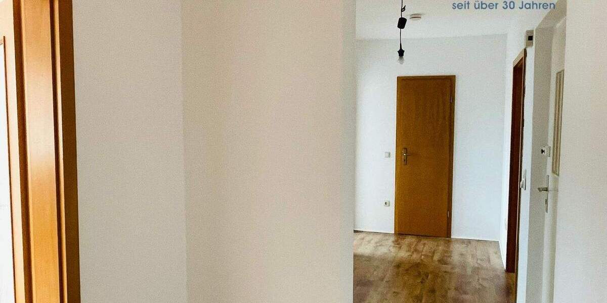 Etagenwohnung Essen Altenessen-Süd - 3 Zimmer, 91 m&sup2;, 685&euro; | Angebot:24878773