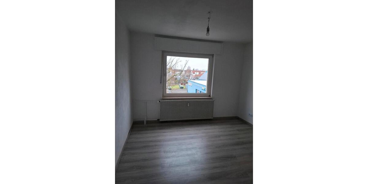 Dachgeschosswohnung 52 m² Zu Vermieten 2 zimmer
