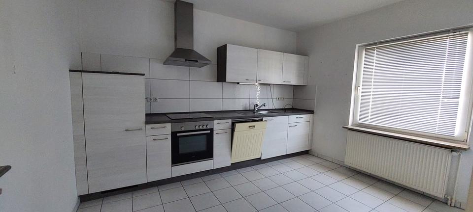 Dachgeschoßwohnung Celle - 5 Zimmer, 125 m&sup2;, 1.000&euro; | Angebot:26634957