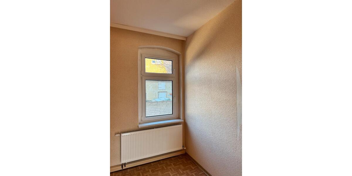 Erdgeschoßwohnung Jessen (Elster) - 3 Zimmer, 66 m&sup2;, 330&euro; | Angebot:25942646