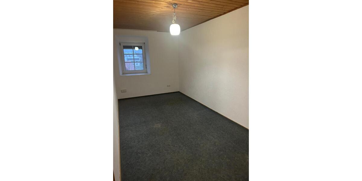 Etagenwohnung Görwihl - 3 Zimmer, 94 m&sup2;, 950&euro; | Angebot:26101683