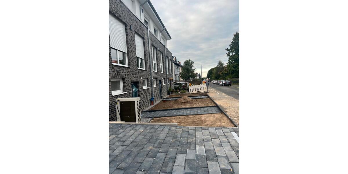 Reihenmittelhaus KfW 20 qm Dach Terrasse 4 Zimmer 4 zimmer