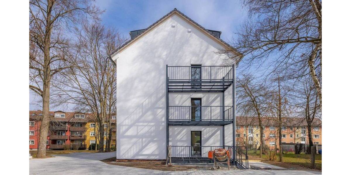 Etagenwohnung Hof Innenstadt - 3 Zimmer, 76 m&sup2;, 945&euro; | Angebot:26368856