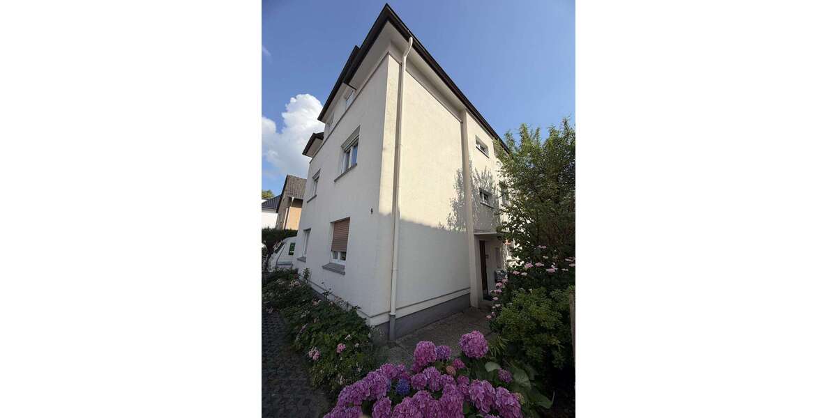 Etagenwohnung Bielefeld Mitte - 3.5 Zimmer, 102 m&sup2;, 900&euro; | Angebot:27279489
