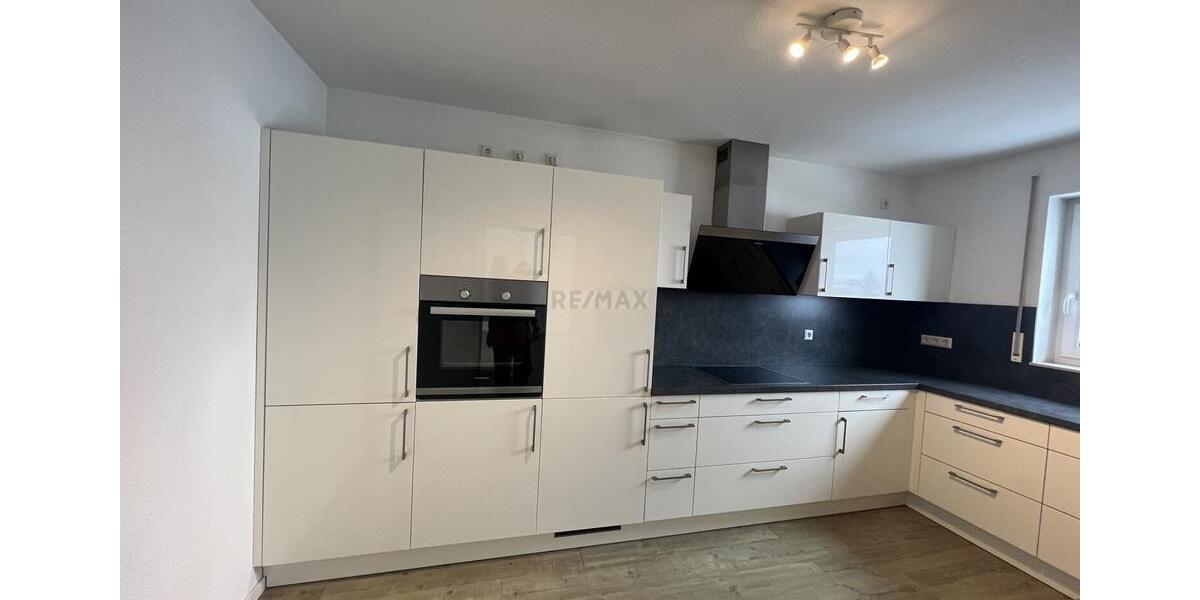 Dachgeschoßwohnung Göppingen Faurndau - 2 Zimmer, 91 m&sup2;, 1.200&euro; | Angebot:24687416