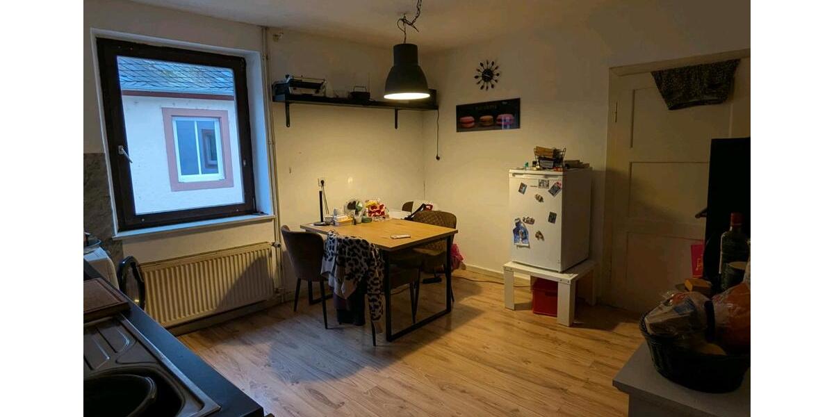 Großzügige 4-Zimmer- Mietwohnung 4 zimmer