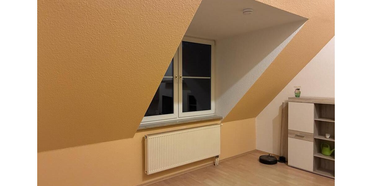 Dachgeschoßwohnung Cottbus - 2 Zimmer, 61 m&sup2;, 549&euro; | Angebot:24472331