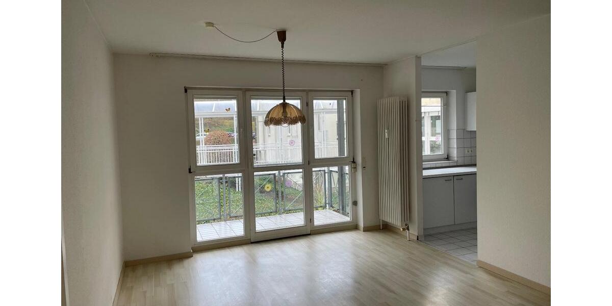 Erdgeschoßwohnung Ludwigsburg Oßweil - 2 Zimmer, 81 m&sup2;, 940&euro; | Angebot:25170905