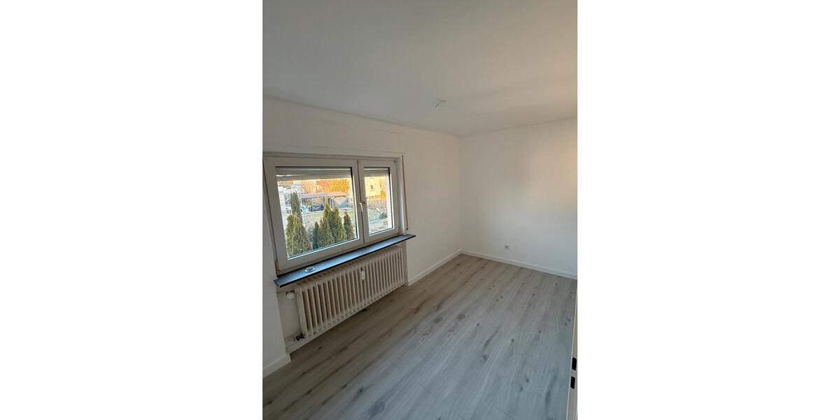 Maisonettenwohnung Karben - 3 Zimmer, 130 m&sup2;, 1.500&euro; | Angebot:24705047