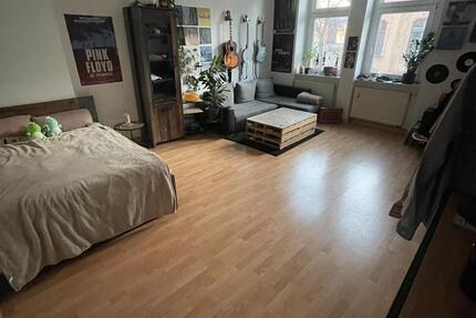 Wohnen auf Zeit Hof Altstadt - 1 Zimmer, 25 m&sup2;, 450&euro; | Angebot:24610818