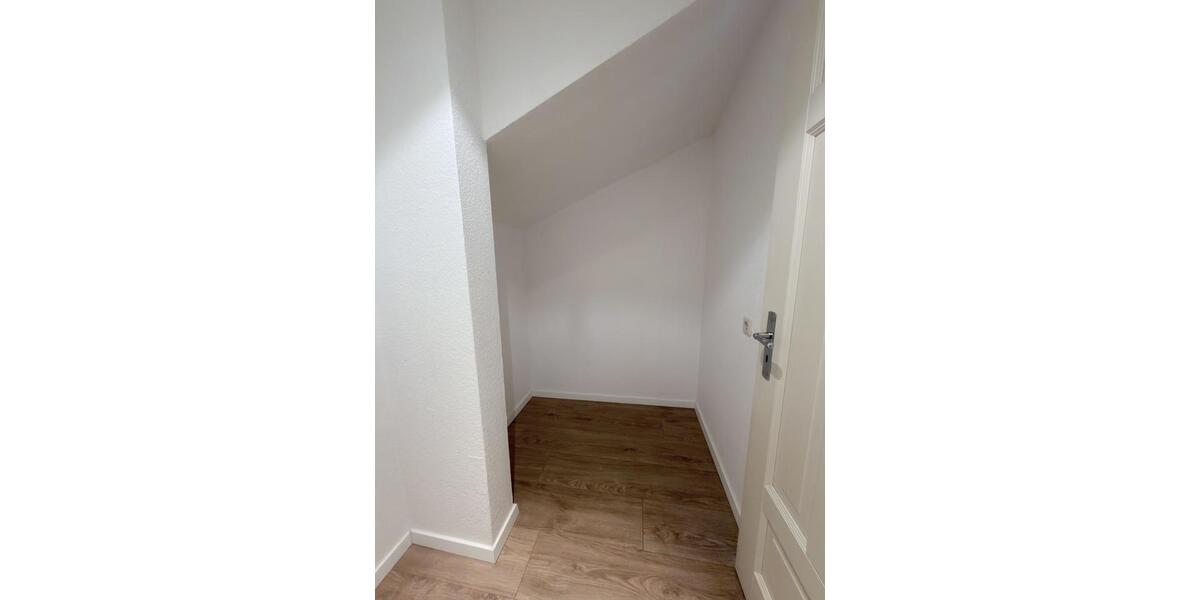 Dachgeschoßwohnung Blankenburg (Harz) - 2 Zimmer, 73 m&sup2;, 520&euro; | Angebot:26146135