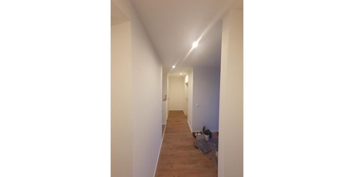 Moderne Dachgeschosswohnung in zentraler Lage von Hannover 3 zimmer