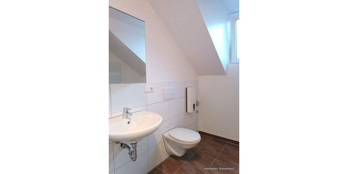 Etagenwohnung Mönchengladbach Hardterbroich - 1 Zimmer, 38 m&sup2;, 370&euro; | Angebot:26092598
