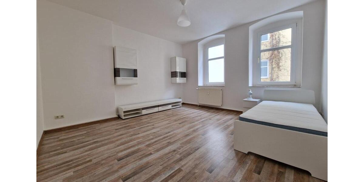 Großzügige 1-Zimmer-Wohnung mit Tageslichtbad und separater Küche 1 zimmer