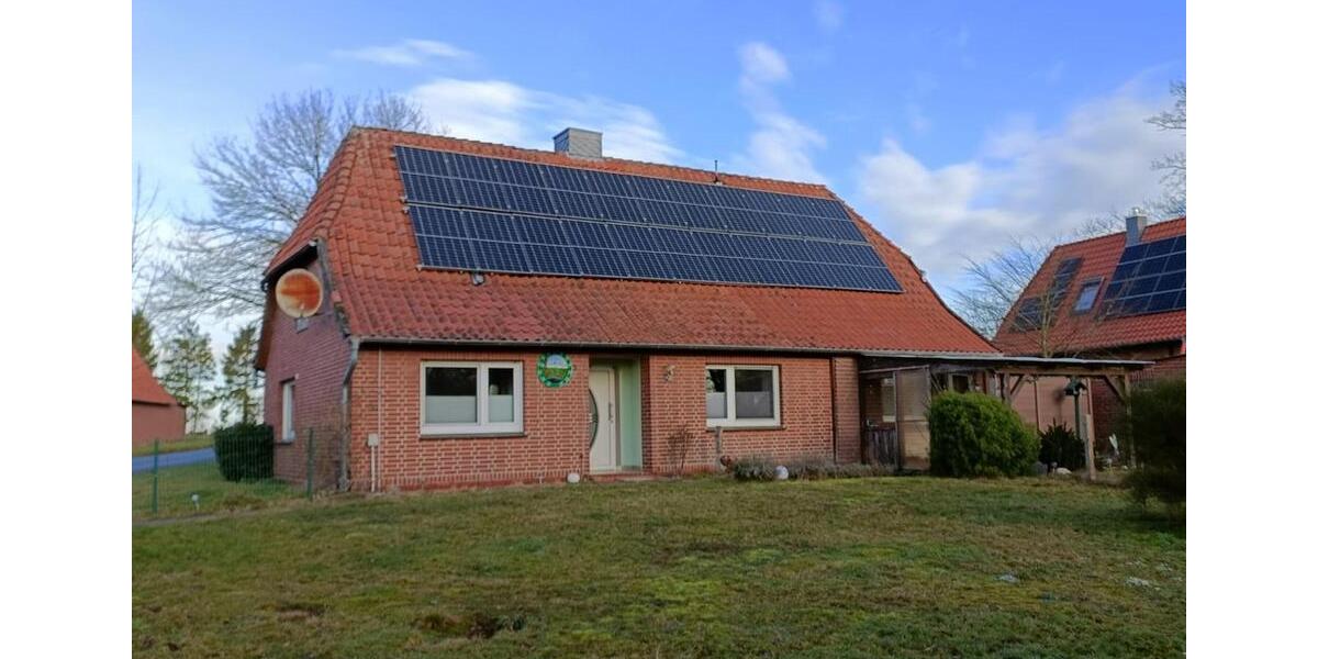 Einfamilienhaus Borstel - 5 Zimmer, 120 m&sup2;, 850&euro; | Angebot:25367604