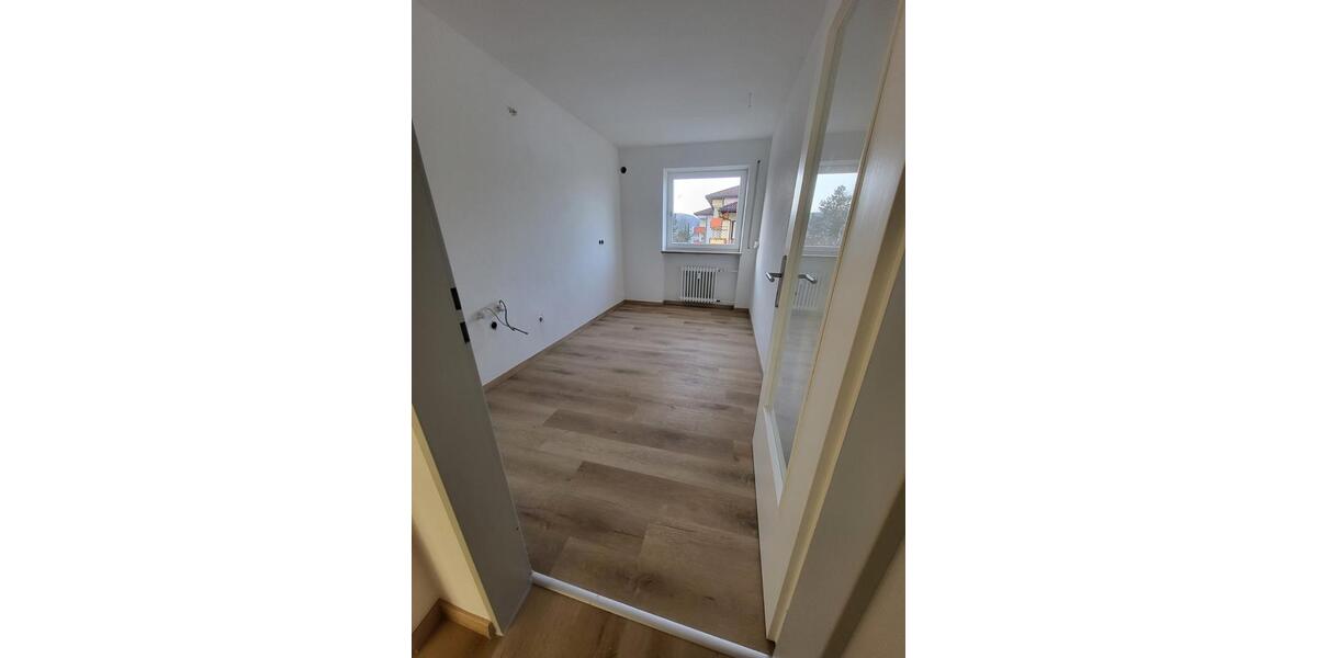 Etagenwohnung Treuchtlingen - 3 Zimmer, 83 m&sup2;, 775&euro; | Angebot:25382314