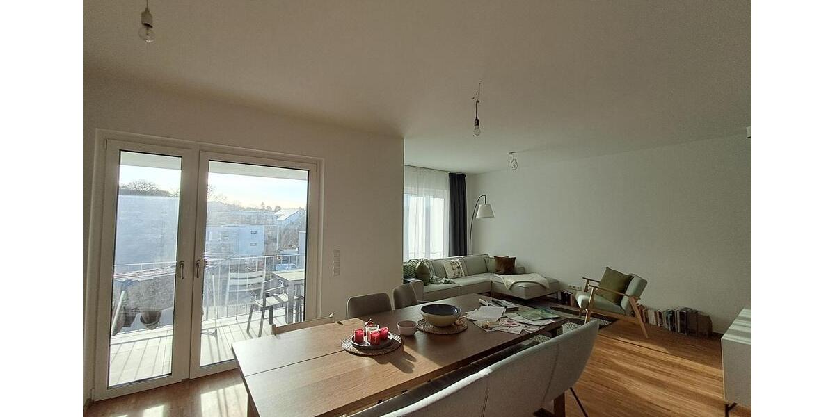 Etagenwohnung Hildesheim Oststadt/Stadtfeld - 3 Zimmer, 84 m&sup2;, 995&euro; | Angebot:24713646