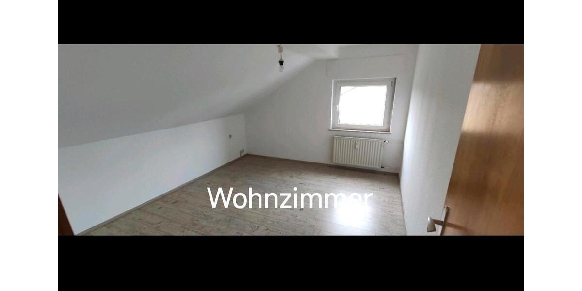 Dachgeschoßwohnung Korbach - 3 Zimmer, 64 m&sup2;, 530&euro; | Angebot:26198790