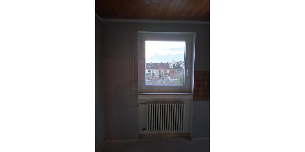 Dachgeschoßwohnung Haßfurt - 2.5 Zimmer, 60 m&sup2;, 500&euro; | Angebot:26484001
