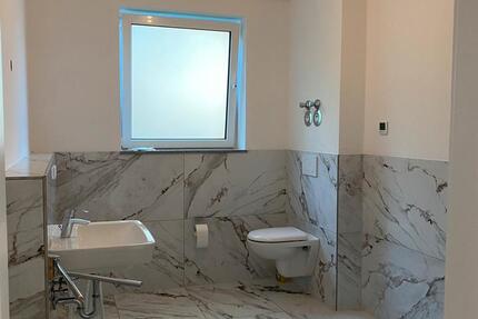 2 Zimmer Wohnung 49m2 mit 50m2 Garten in Bieber zimmer