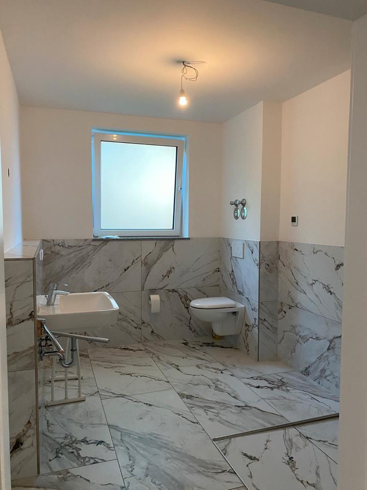 2 Zimmer Wohnung 49m2 mit 50m2 Garten in Bieber zimmer