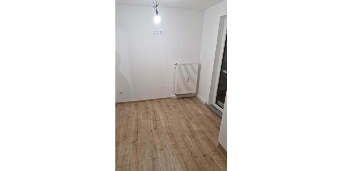 Dachgeschoßwohnung Grafling - 2 Zimmer, 54 m&sup2;, 540&euro; | Angebot:24359680
