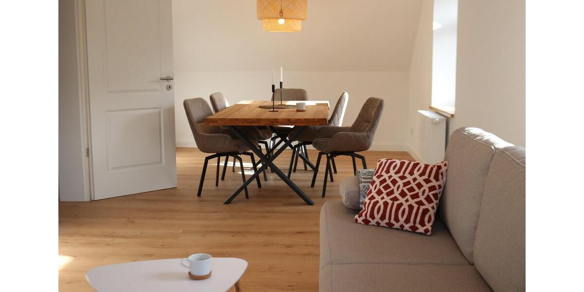 Dachgeschoßwohnung Peterswald-Löffelscheid Löffelscheid - 3 Zimmer, 75 m&sup2;, 900&euro; | Angebot:25830730