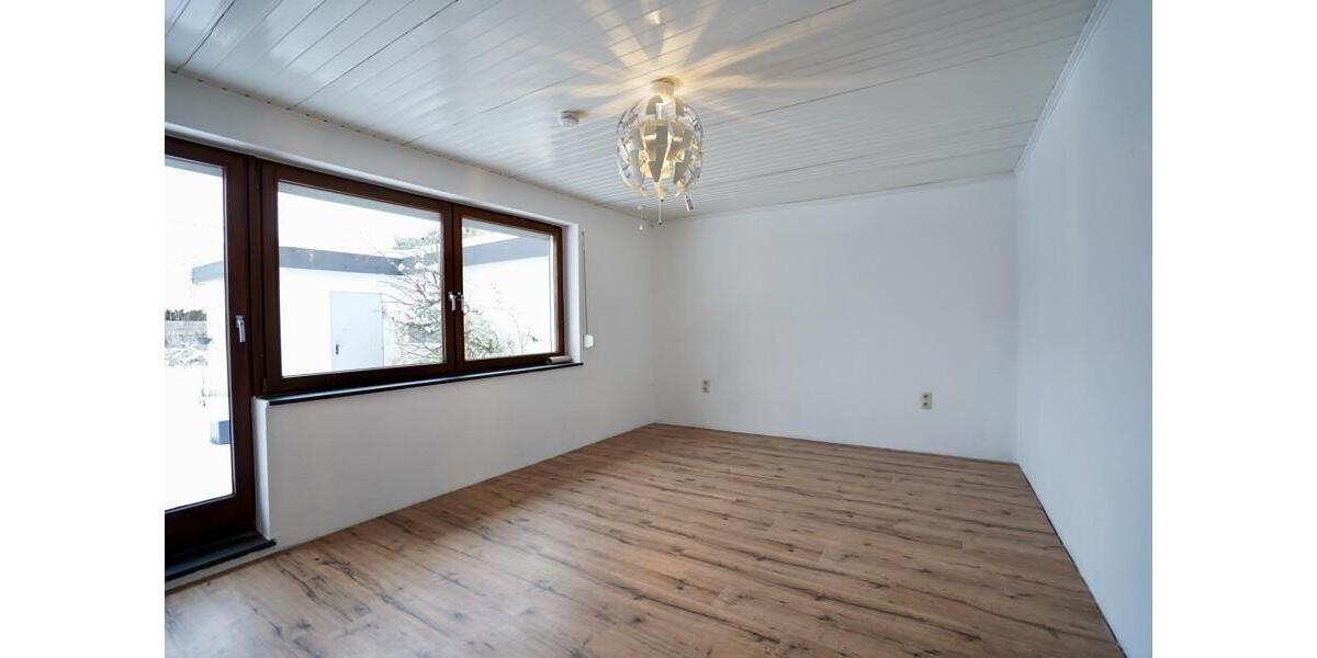 Maisonettenwohnung Zeven - 5 Zimmer, 140 m&sup2;, 1.000&euro; | Angebot:24513118