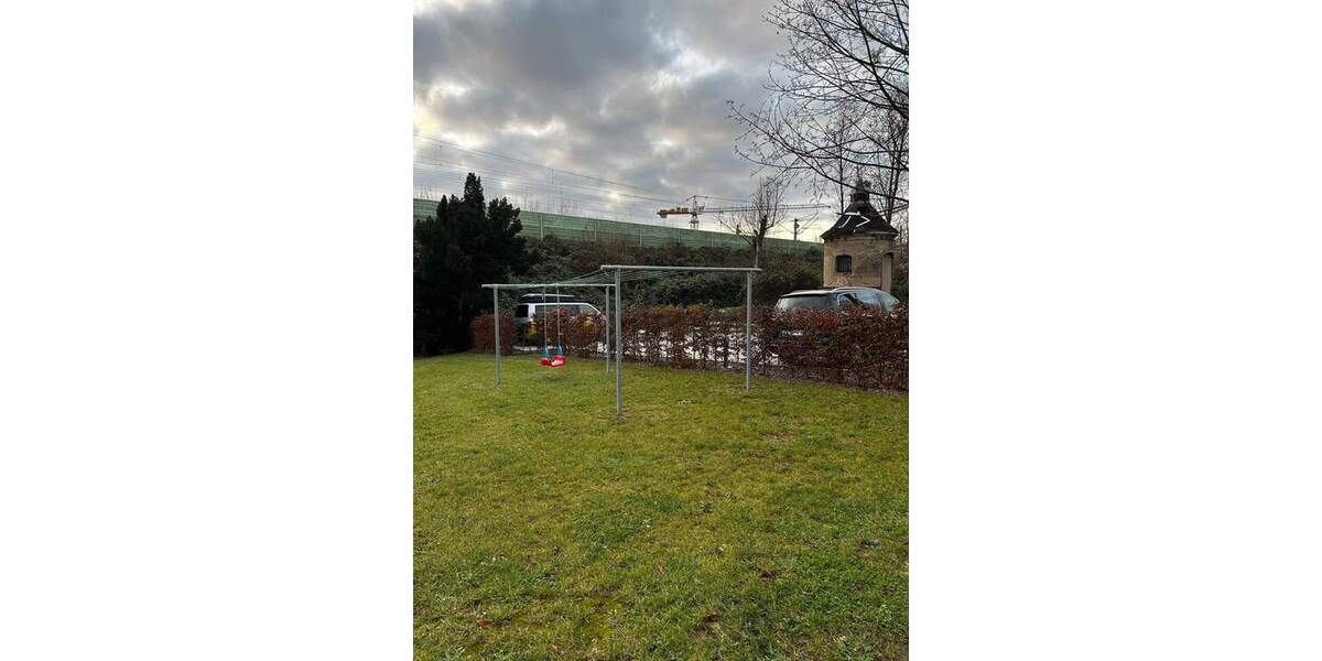 Etagenwohnung Heidenau - 4 Zimmer, 101 m&sup2;, 1.150&euro; | Angebot:24182440