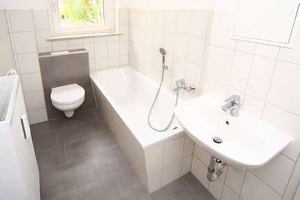Wohnung Lutherstadt Eisleben Ernst-Thälmann-Siedlung - 2 Zimmer, 49 m&sup2;, 293&euro; | Angebot:27176145