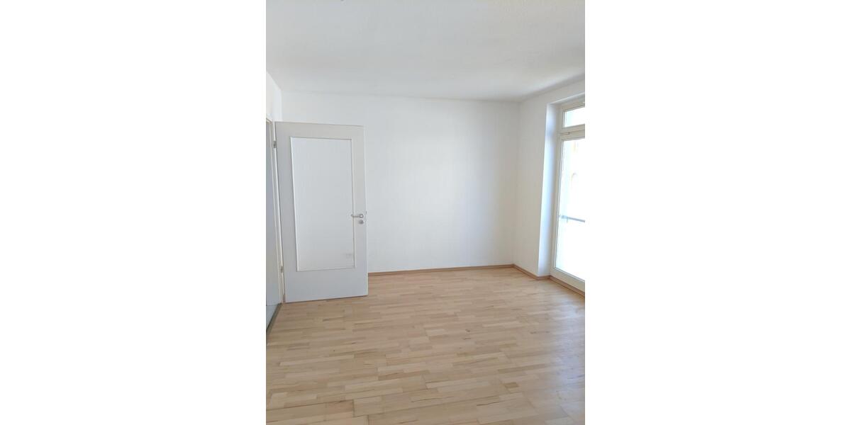 Etagenwohnung Frohburg - 2 Zimmer, 56 m&sup2;, 492&euro; | Angebot:24625542