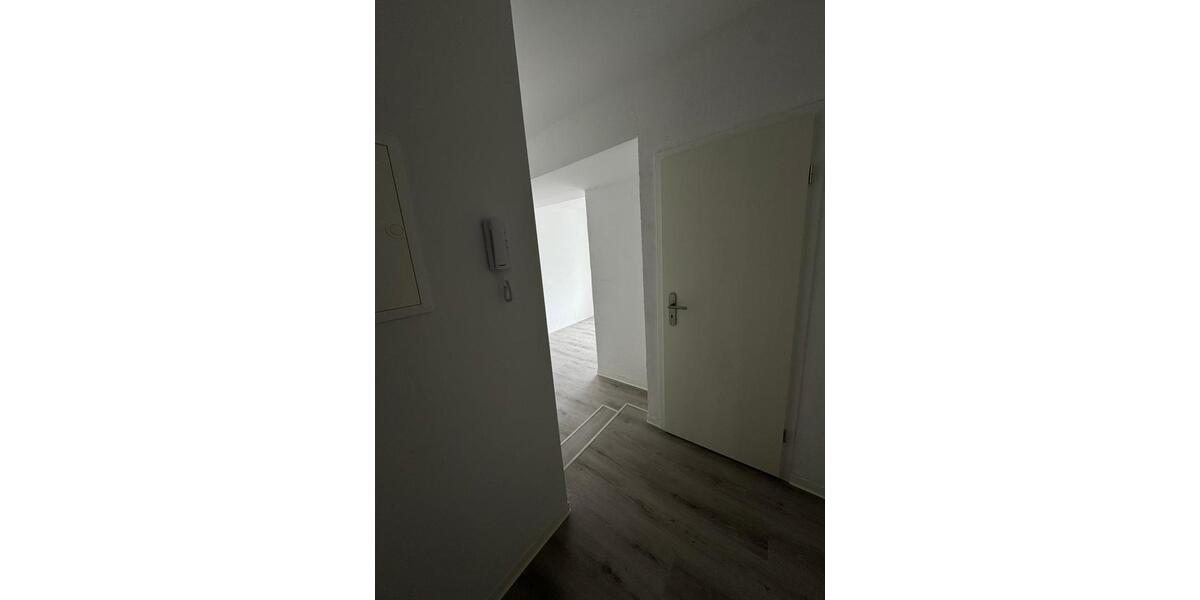 Erdgeschoßwohnung Pirmasens - 1.5 Zimmer, 60 m&sup2;, 400&euro; | Angebot:25891834
