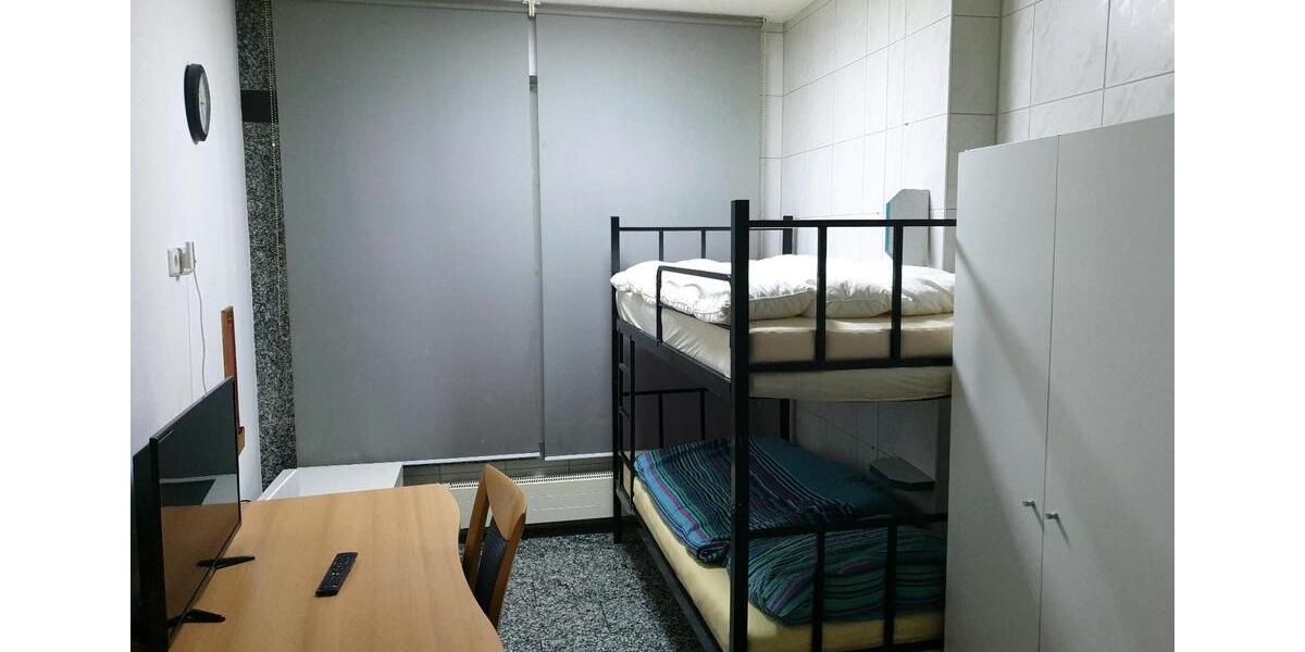 Wohnen auf Zeit Ehingen (Donau) - 1 Zimmer, 13 m&sup2;, 250&euro; | Angebot:14556238