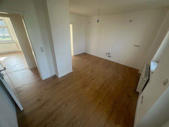 Etagenwohnung Mügeln Schlagwitz - 3 Zimmer, 80 m&sup2;, 680&euro; | Angebot:24763978