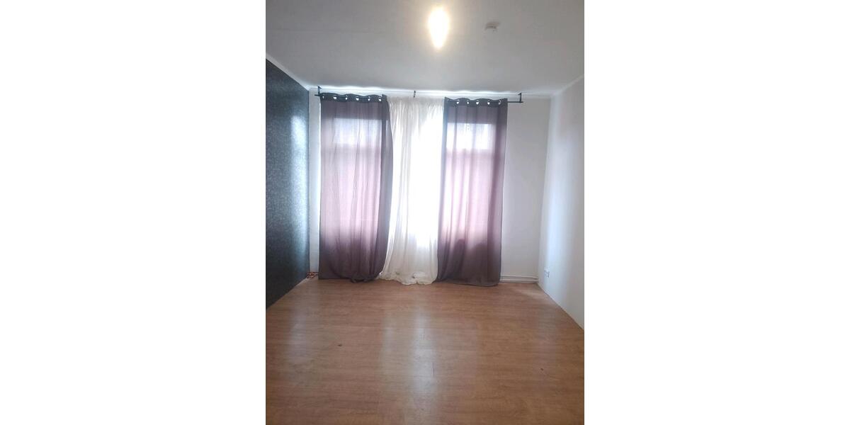 Dachgeschoßwohnung Braunschweig Westliches Ringgebiet - 2.5 Zimmer, 60 m&sup2;, 600&euro; | Angebot:25161230