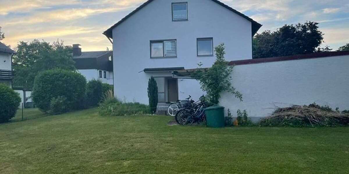 Etagenwohnung Dillingen - 5 Zimmer, 107 m&sup2;, 1.250&euro; | Angebot:26460665