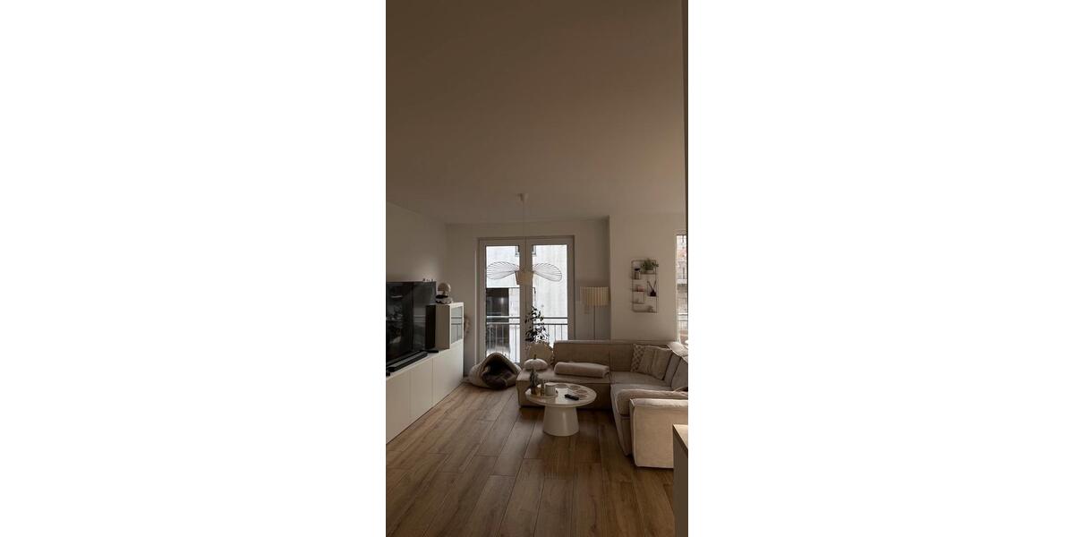 Etagenwohnung Rösrath - 3 Zimmer, 79 m&sup2;, 1.465&euro; | Angebot:24690370