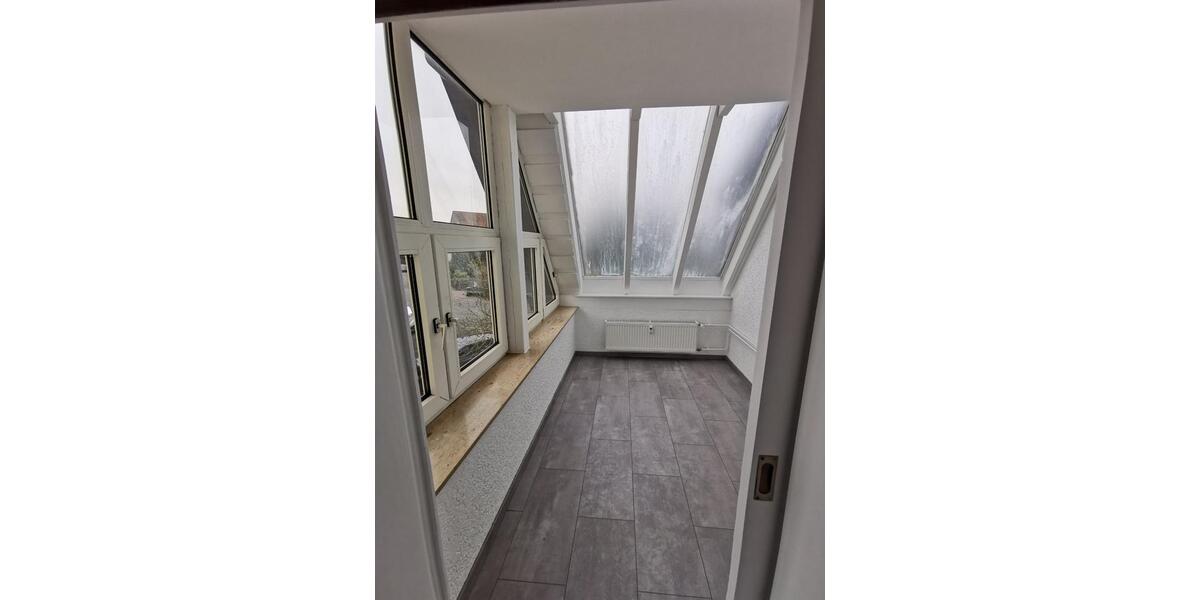 Dachgeschoßwohnung Elsenfeld - 4.5 Zimmer, 110 m&sup2;, 1.200&euro; | Angebot:24706574