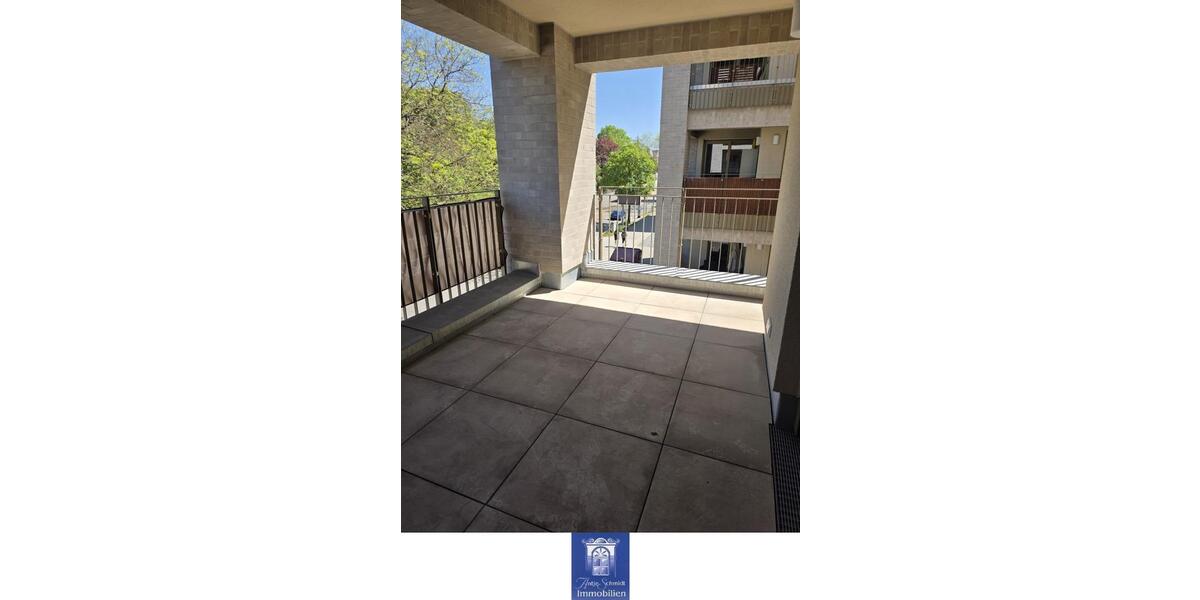 Etagenwohnung Dresden Neustadt - 4 Zimmer, 107 m&sup2;, 1.925&euro; | Angebot:26483004