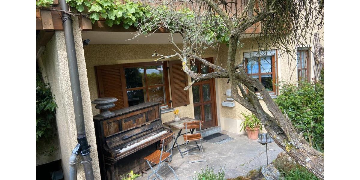 Erdgeschoßwohnung Bayreuth Meyernberg - 1.5 Zimmer, 42 m&sup2;, 890&euro; | Angebot:26546256