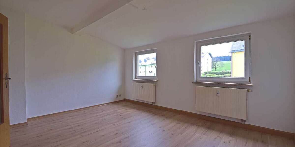 Etagenwohnung Grünhain Grünhain - 2 Zimmer, 49 m&sup2;, 245&euro; | Angebot:27009767