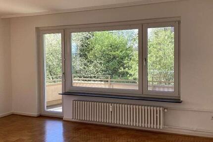 Wohnung Kassel Fasanenhof - 4 Zimmer, 94 m&sup2;, 700&euro; | Angebot:26632896