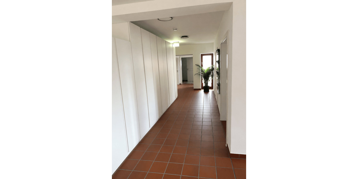 Gewerbeobjekt Wendelstein - 4 Zimmer, 140 m&sup2;, 1.500&euro; | Angebot:26555043