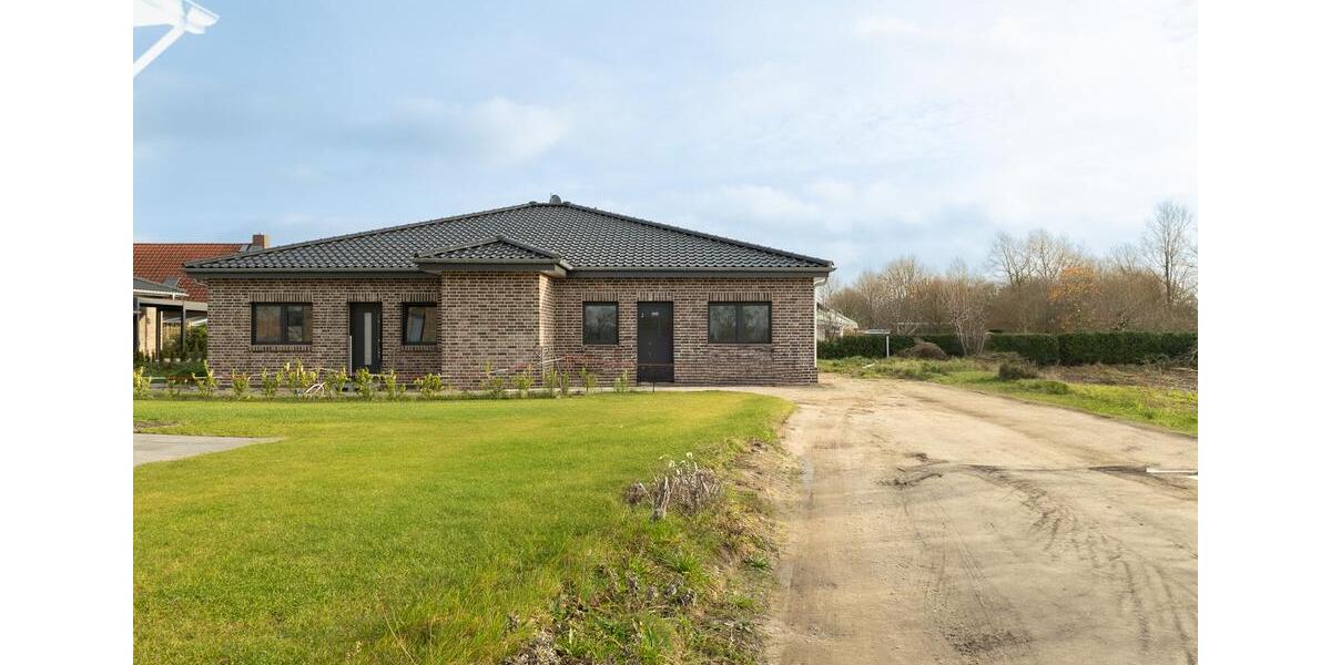 Doppelhaushälfte Hemmoor - 4 Zimmer, 98 m&sup2;, 1.225&euro; | Angebot:25958933