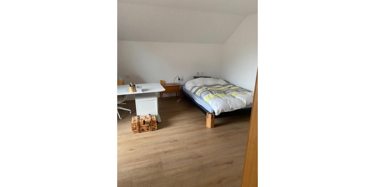 Wohnen auf Zeit Geretsried - 1 Zimmer, 12 m&sup2;, 500&euro; | Angebot:26254251