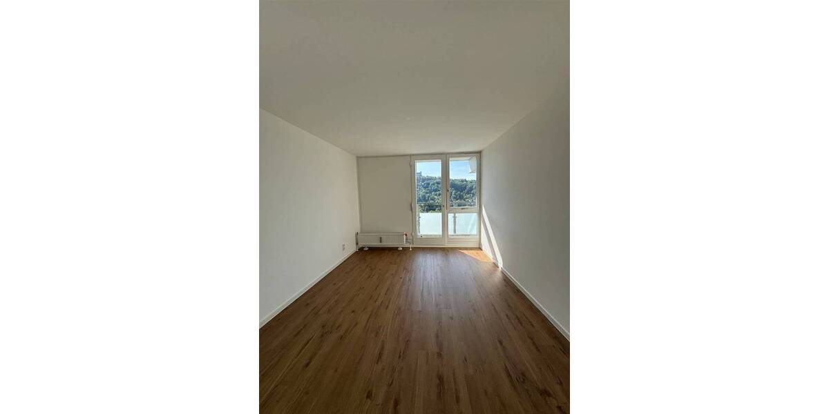 Etagenwohnung Coburg - 2 Zimmer, 67 m&sup2;, 820&euro; | Angebot:25997126
